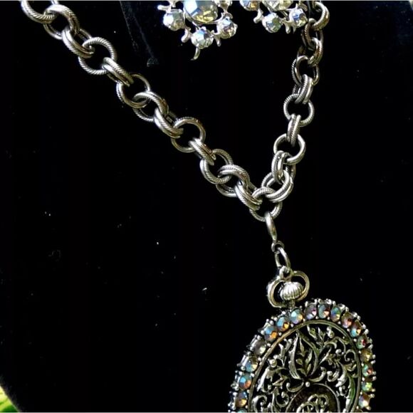 VTG JUDY LEE AB RHINESTONE POCKET WATCH DESIGN PENDANT NECKLACE EARRINGS LOT 20" - Picture 9 of 16